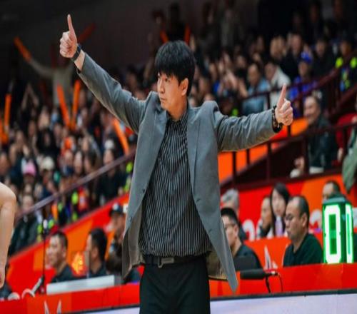 阿森纳球迷,西汉姆赛前,集会,世界杯预选赛,2026世界杯,预选赛赛程,足球赛事,最新消息